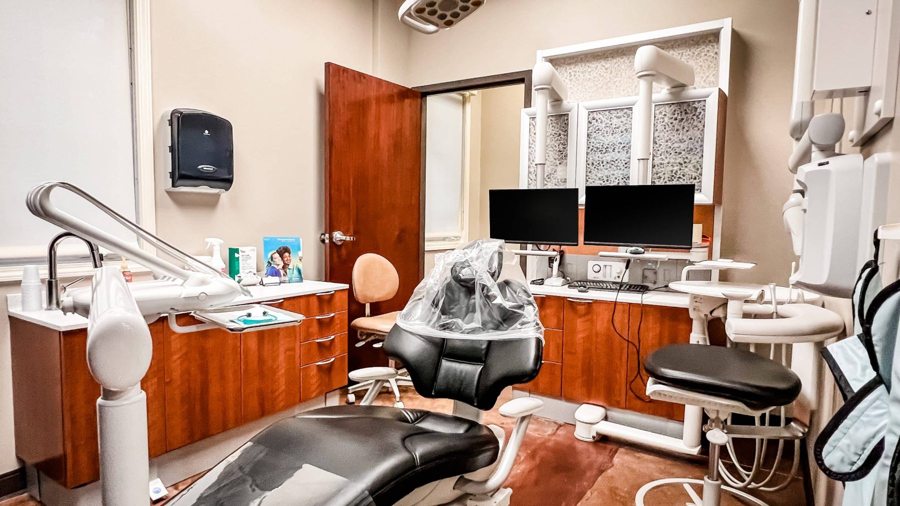 interior of serenity creek dental care in noblesville indiana